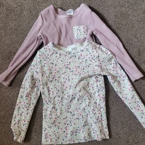 2 Long sleeves